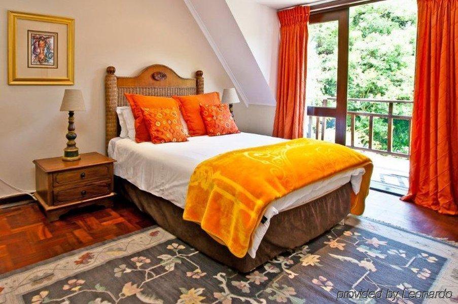 No66 Sandton Lodge 요하네스버그 객실 사진
